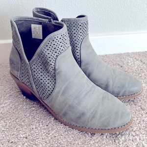 {Rocketdog} grey booties